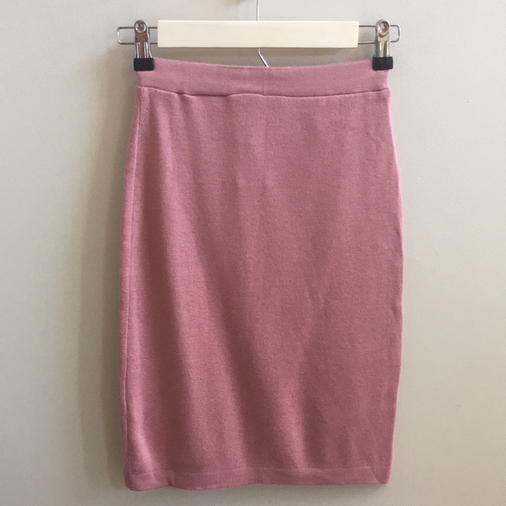 American Apparel- Rose-pink knit pencil skirt, S